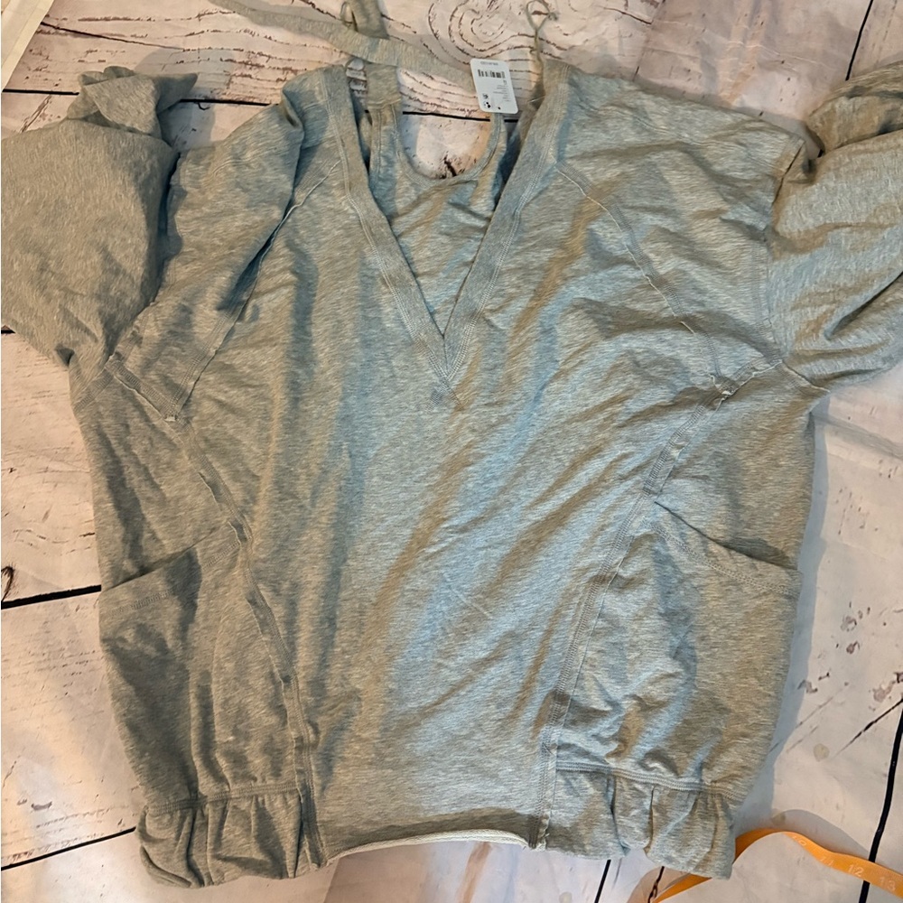Free People Tryouts Pullover grey NwT med - Picture 7 of 8